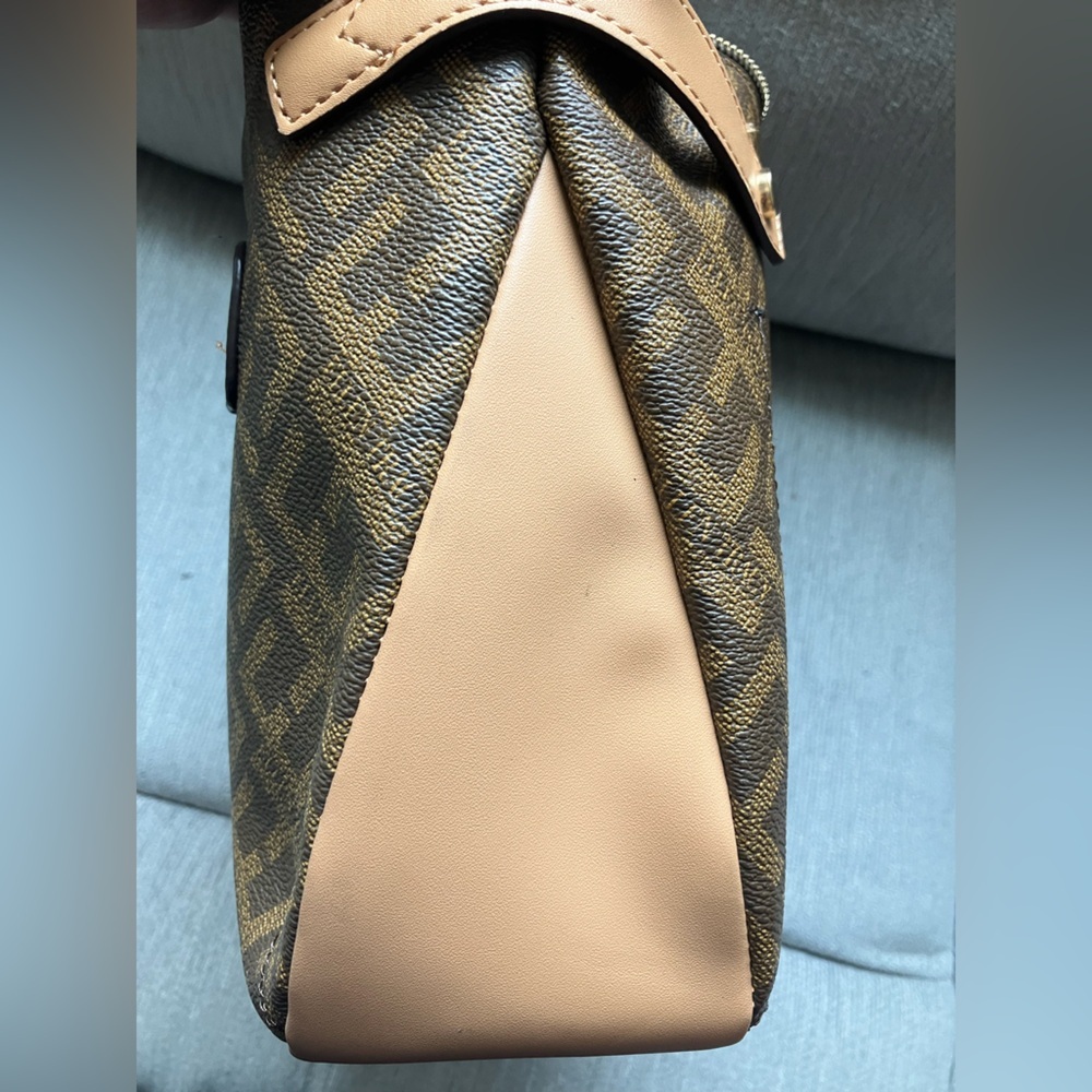 Ellen Tracy shoulder bag - Picture 8 of 13